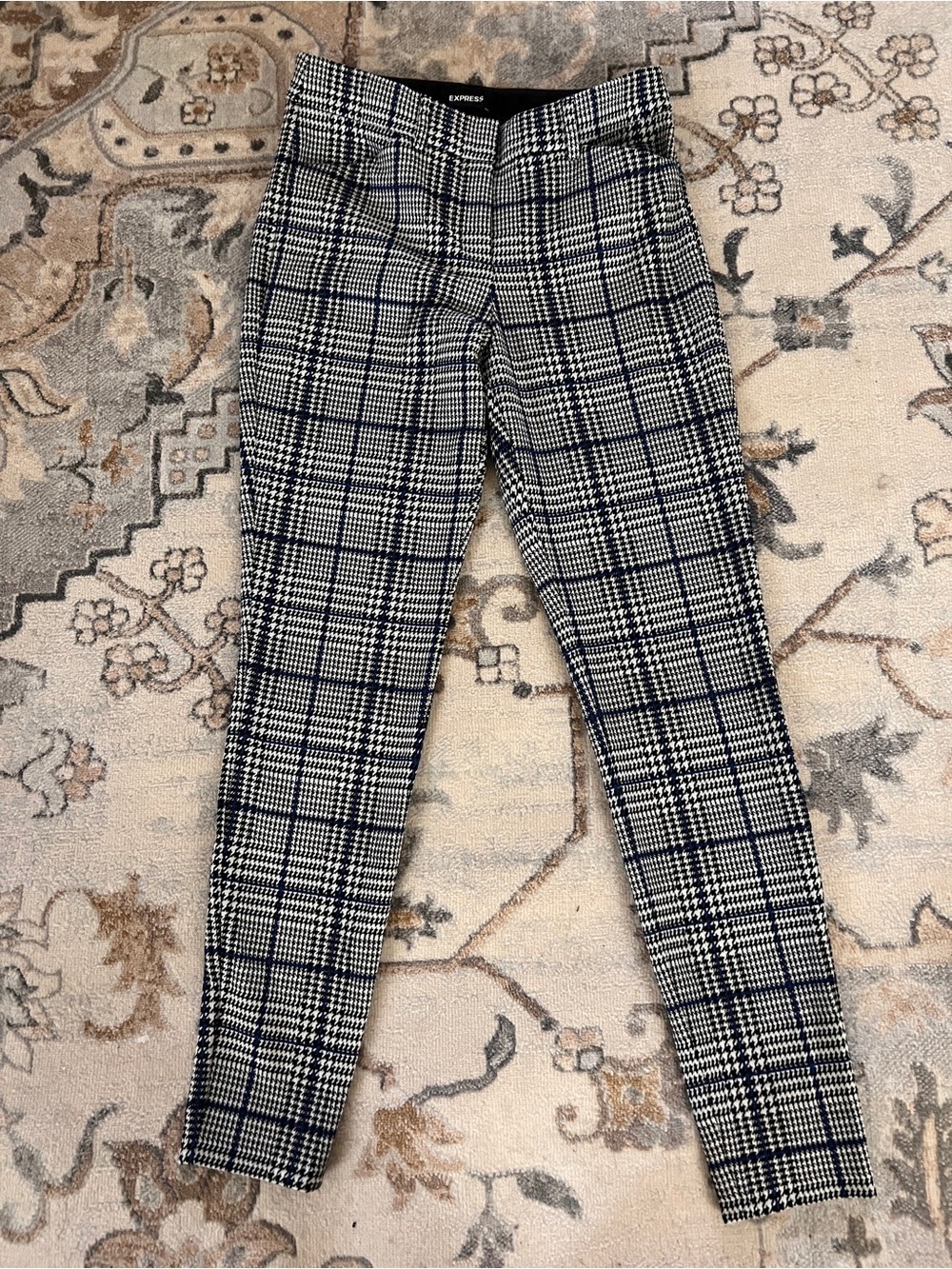 Express Black and White Glen Plaid Slim Pants with Subtle Navy Windowpane